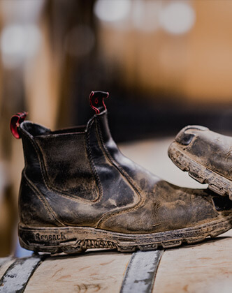 redback mechanic boots